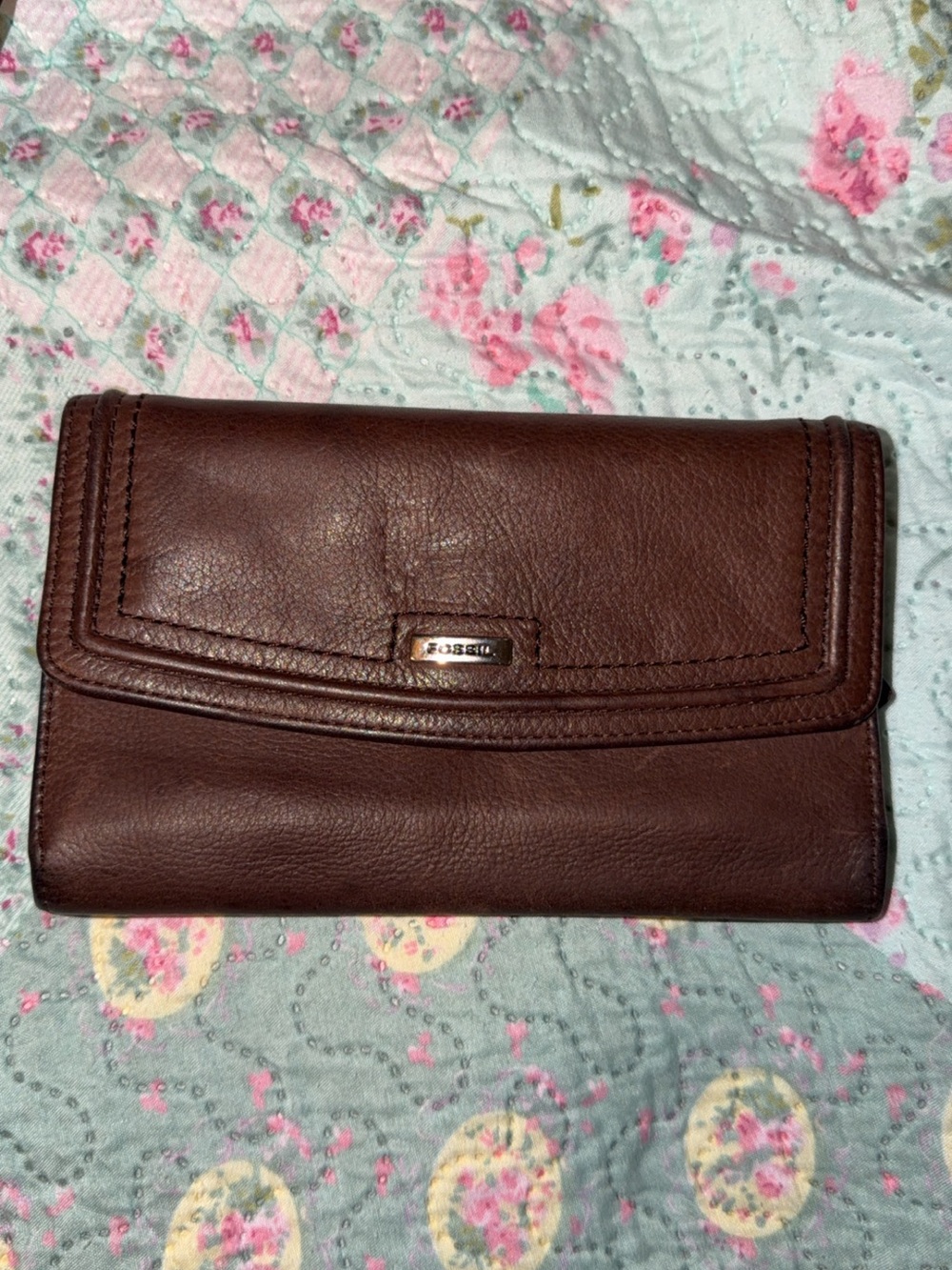 Vintage Fossil Dark Brown Leather Fold Wallet with Branded Plaque